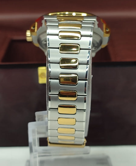 Luxury Two-Tone Patek Philippe Nautilus | Premium Watch for Gentlemen – Now Available!